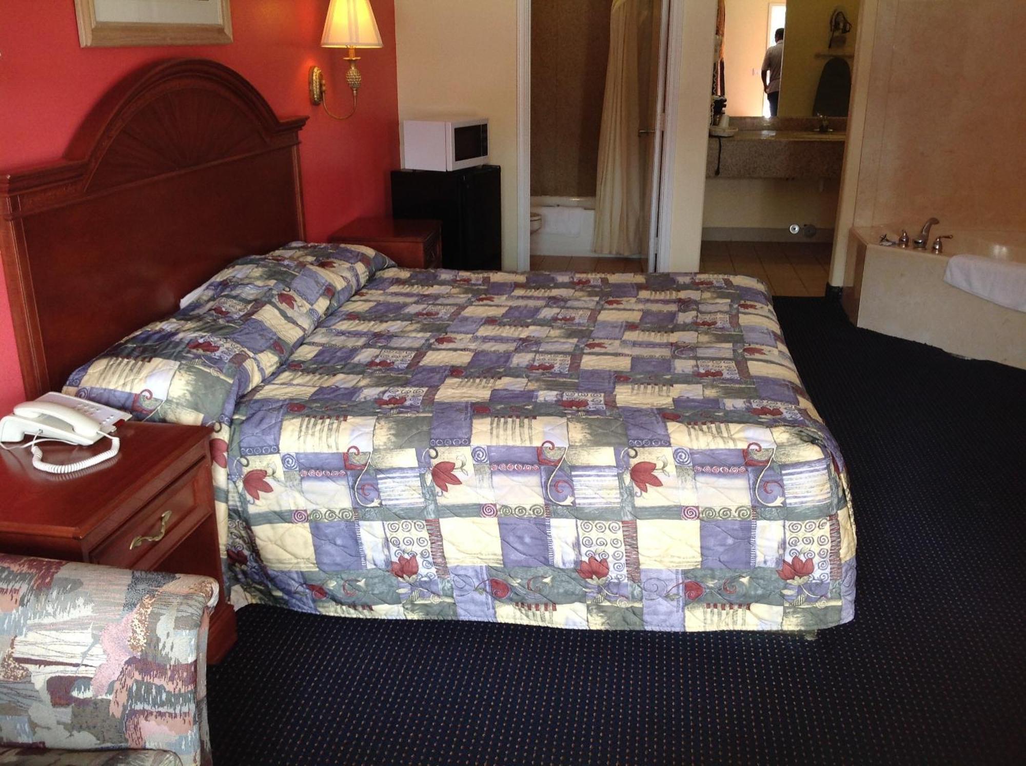 Executive Inn & Suites Shepherd 外观 照片